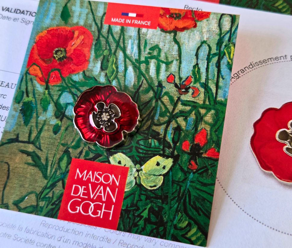 pin's coquelicot Maison Van Gogh